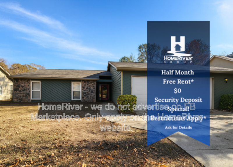 Stone Mountain House: 1552 Golf Link Dr