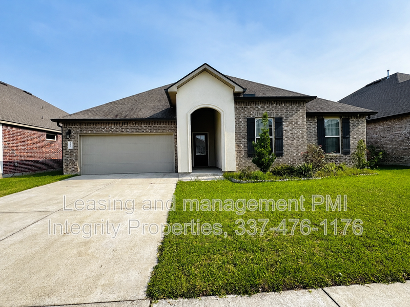 Youngsville House: 202 Rue Cordorcet