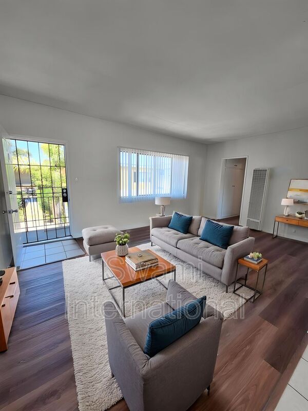 Inglewood Condo: 532 W. Olive St.