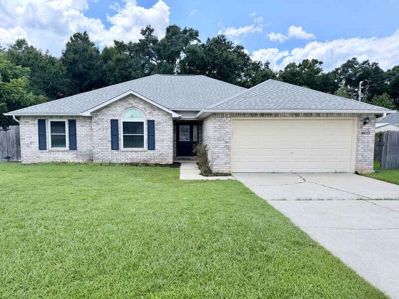 Pace House: 4633 Ridge Pointe Dr