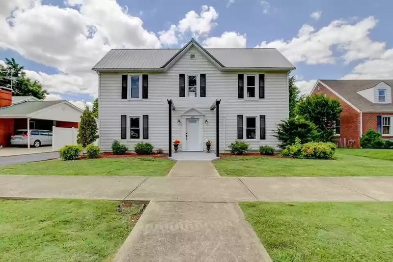 Elkton House: 408 East Main Street