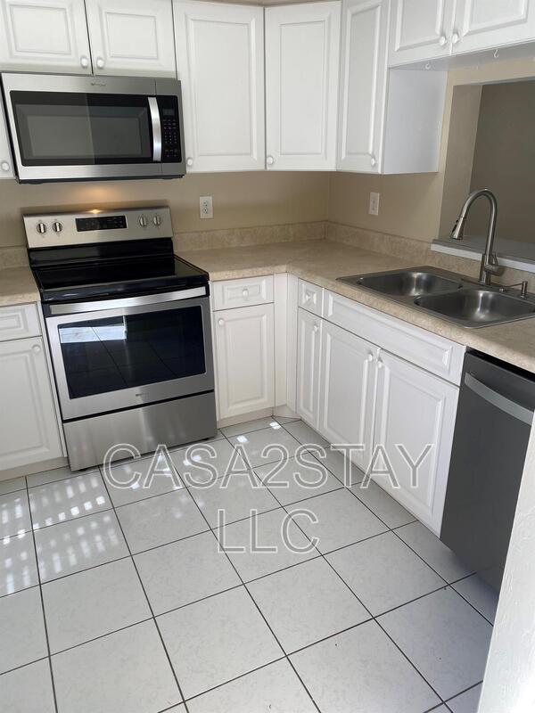 Fort Myers Townhome: 7551 Carrier Road