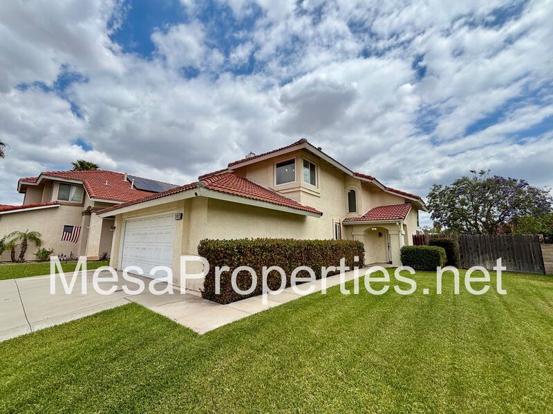 Fontana House: 14925 Dandelion Ct.