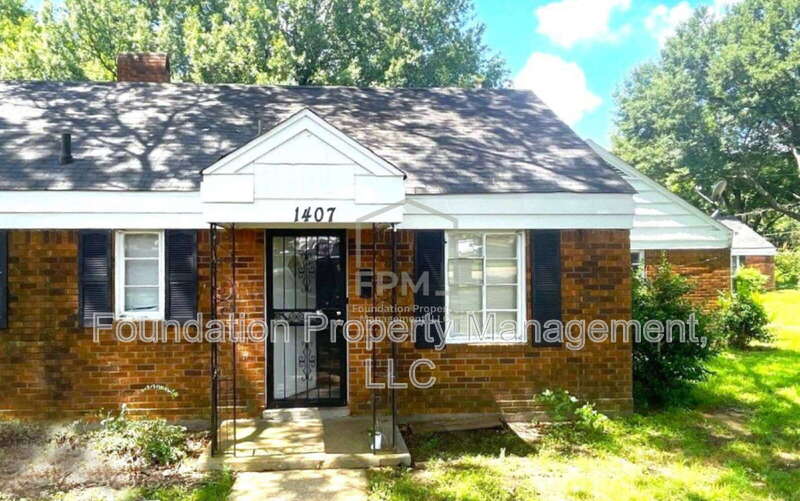 Memphis House: 1407 Semmes Street