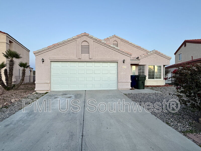 Bullhead City House: 2374 Acoma Dr