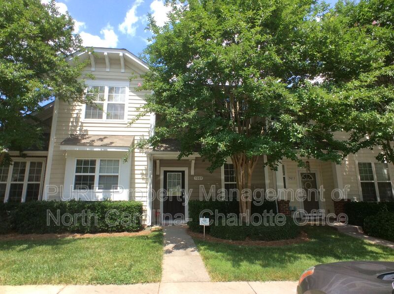 Charlotte Townhome: 5009 Sunset Ridge Court