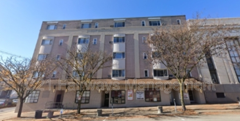 Indiana Condo: 20 South 6th Street - 50