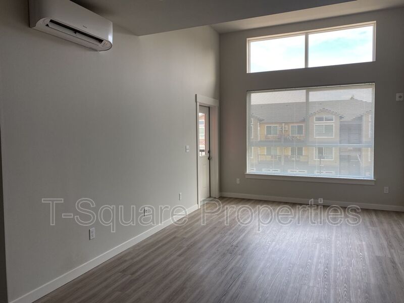 Mill Creek House: 4124 148th St SE