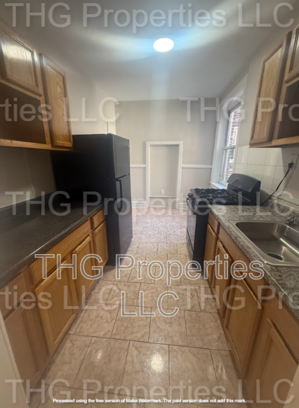 Orange Condo: 678 Scotland Rd.