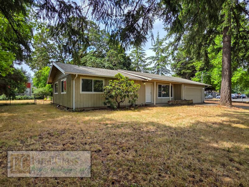 BEAVERTON House: 17640 SW SHAW ST