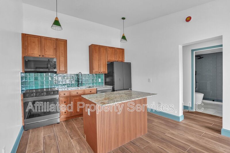 West Palm Beach House: 4011 36th Ct