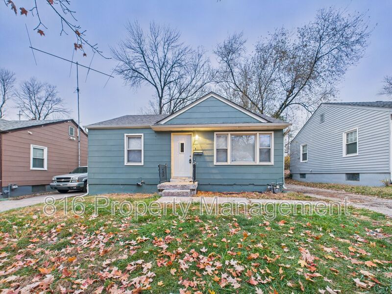Kansas City House: 7424 Bellefontaine Ave