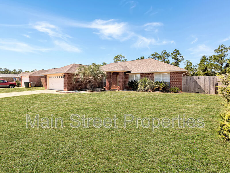 Pensacola House: 734 Marlinspike Drive