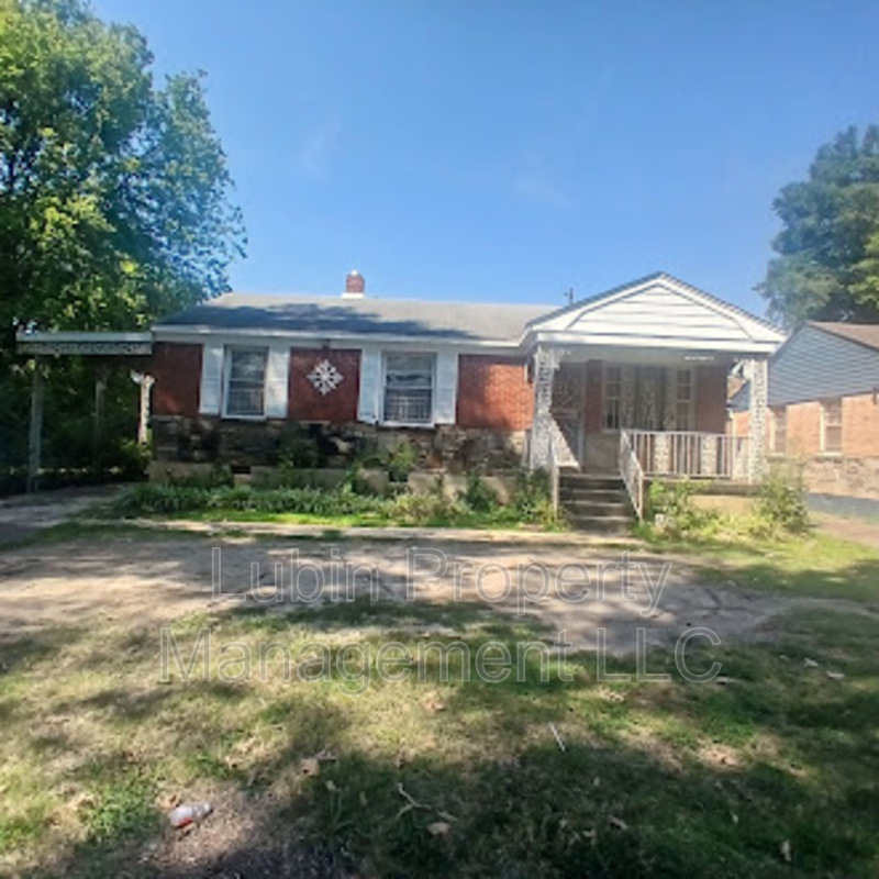 Memphis House: 1361 Gaither Pkwy