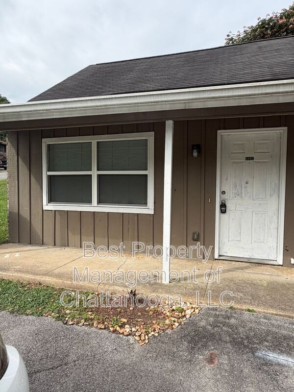 Chattanooga House: 4683 Cary Lane