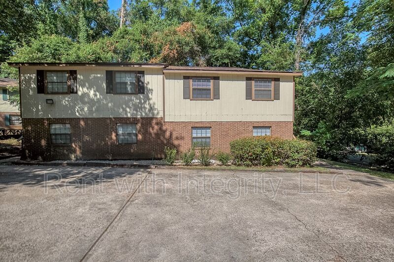 Tallahassee Condo: 671 Holyoke Ct