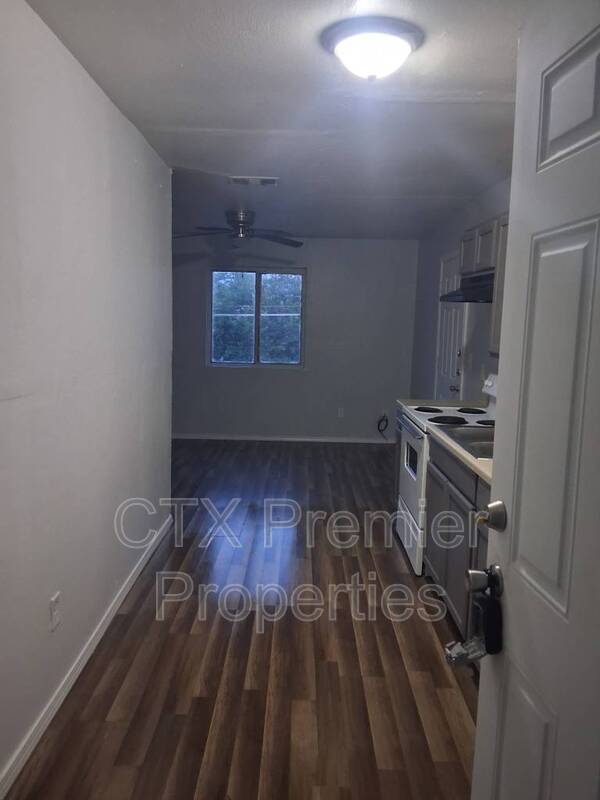 Killeen Condo: 1207 N 10th St Killeen, TX 76541