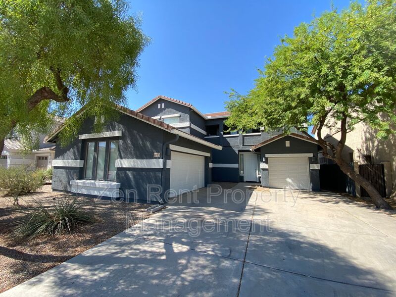 Maricopa House: 36971 W Oliveto Ave