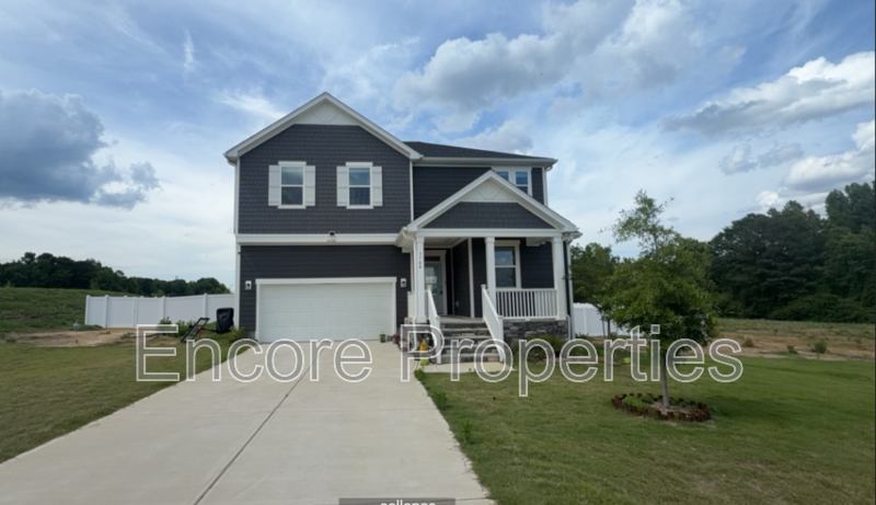 Willow Spring House: 7704 Chestnut Creek Court