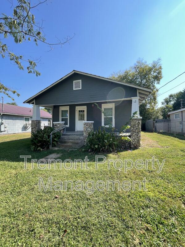 Rossville House: 714 Henderson Avenue