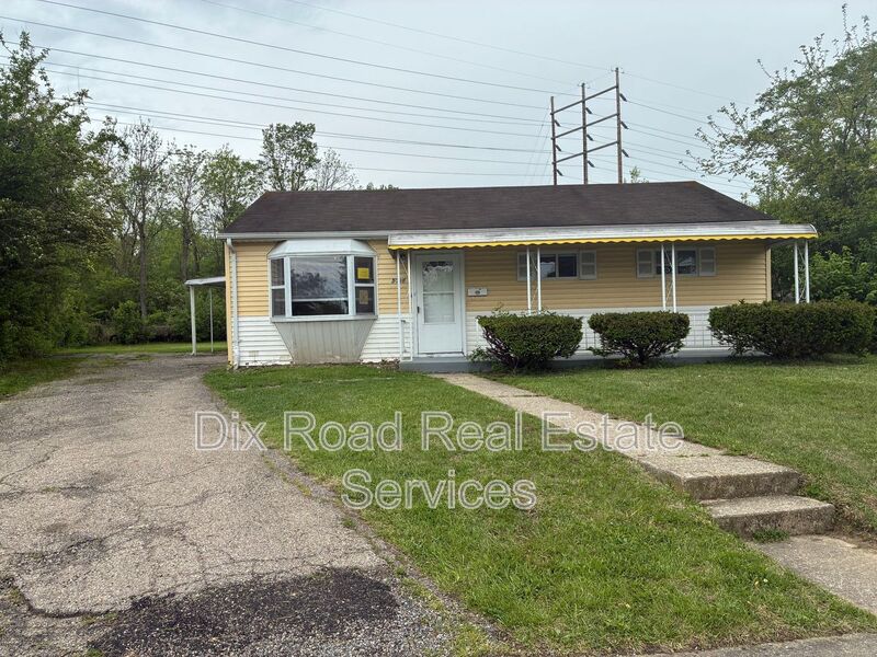 Dayton House: 5030 Quincy Way