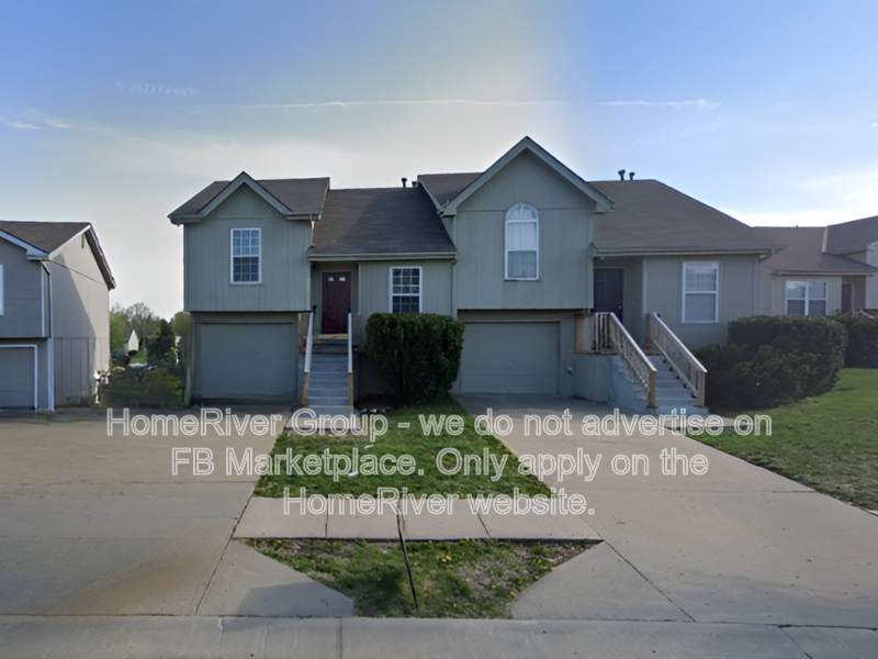 Kansas City Condo: 5503 NW 86th Ct