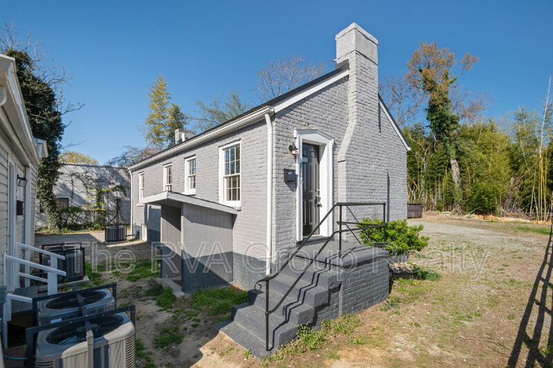 Petersburg Condo: 25 South Jefferson Street