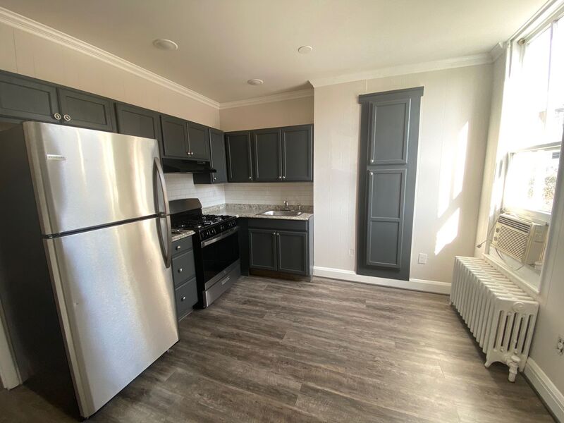 Baltimore Condo: 2631 N. Charles St