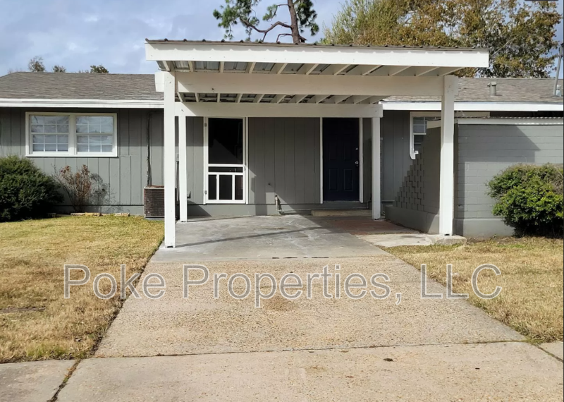 Lake Charles Condo: 874 Von Blond Dr.