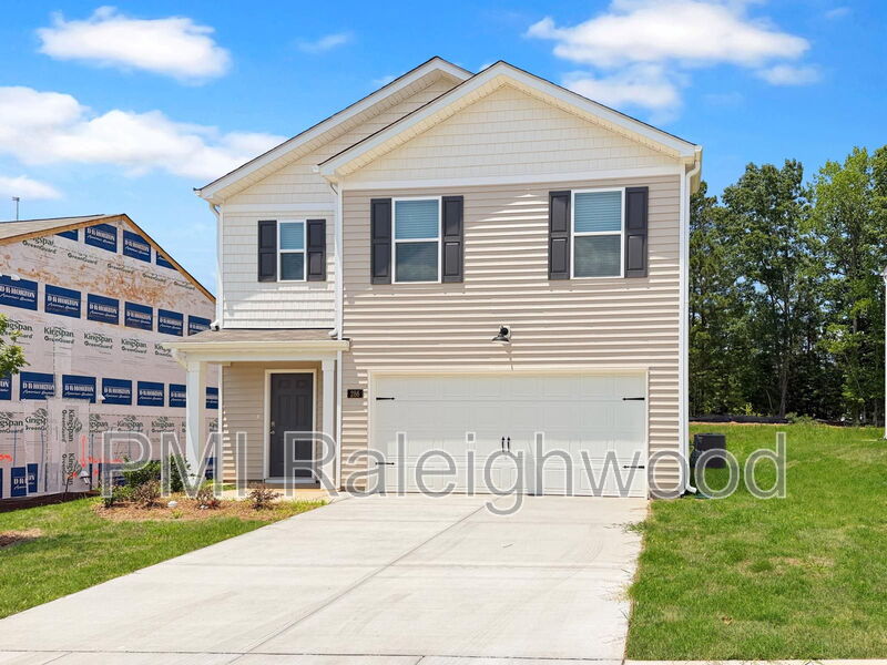 Sanford House: 286 Palm Drive