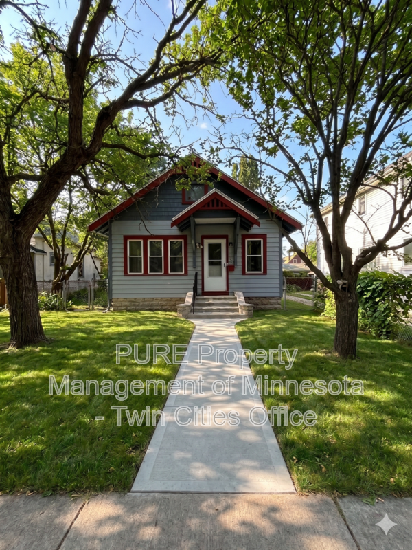 Minneapolis House: 3734 22nd Ave S