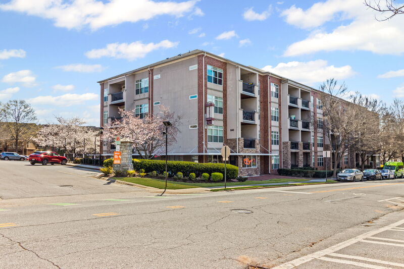 Atlanta Condo: 840 United Avenue Southeast - 401