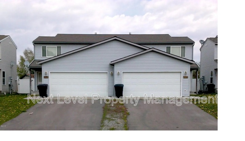 Kalispell House: 1975 Greatview Drive