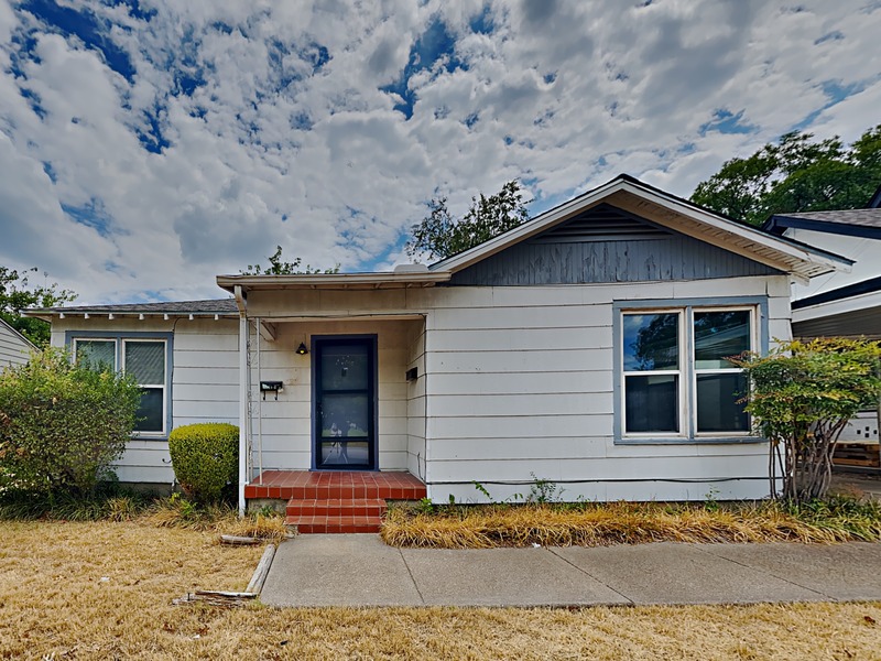 Fort Worth House: 4919 Birchman Ave