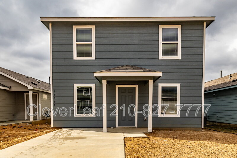 Saint Hedwig House: 12858 Ratcliff Lake