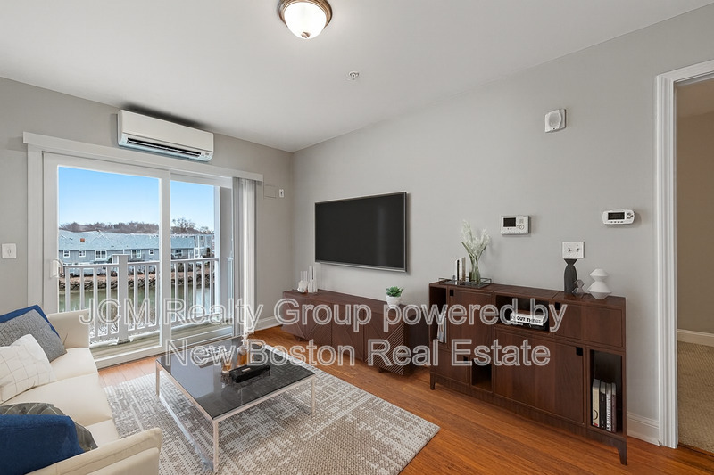 Lynn Condo: 9 Needhams Landing Road