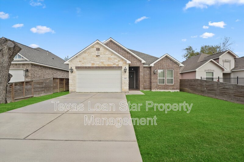 Houston House: 4509 Rosemont St