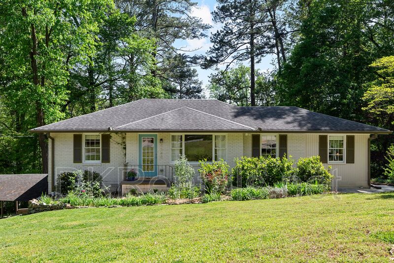 Decatur House: 1143 Willivee Dr