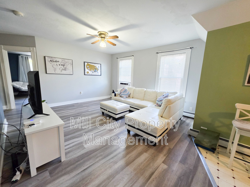 Manchester Condo: 463 Lake Avenue - 2