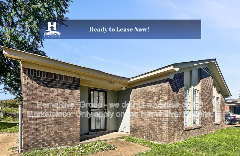 Memphis Townhome: 3395 Barbwood Dr