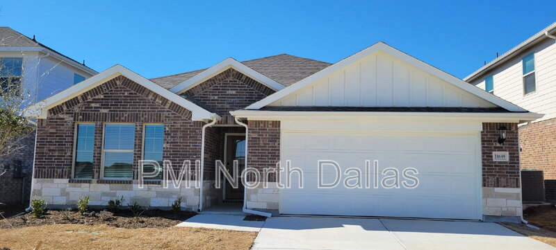 Fort Worth House: 10609 Potawatomi Lane