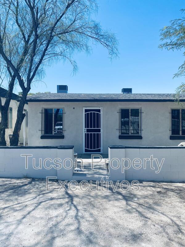 Tucson Condo: 124 East Jacinto Street #3