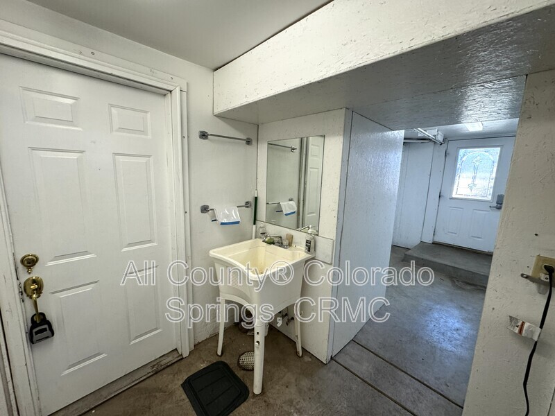 Main Rental Photo 18