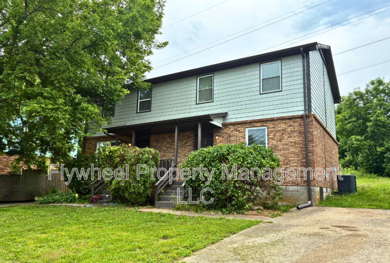 Nashville House: 780 Garrison Drive