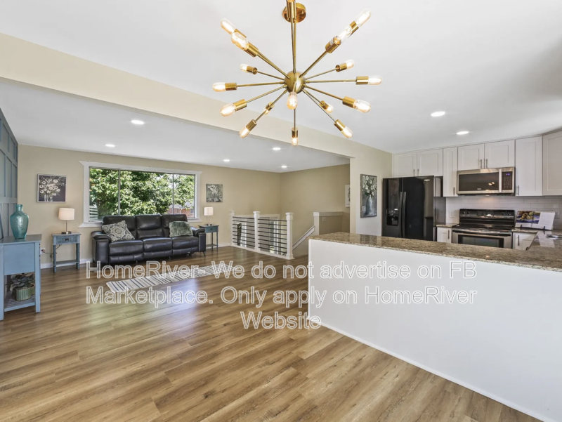 Spokane House: 1512 E Crown Ave