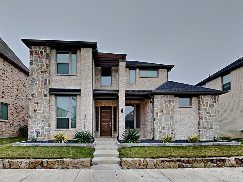Frisco House: 8262 Ottowa Rdg