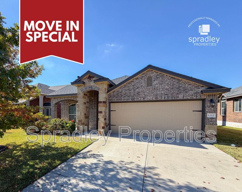 Temple House: 1222 Juneberry Pk Dr