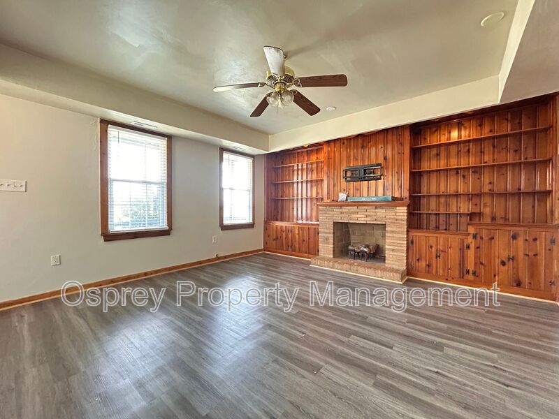 Charming 2-Bedroom Duplex in Portsmouth *ASK ABOUT OUR ZERO DEPOSIT* - Photo 19