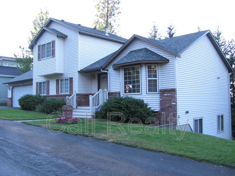 Spokane House: 4720 S Pender Ln