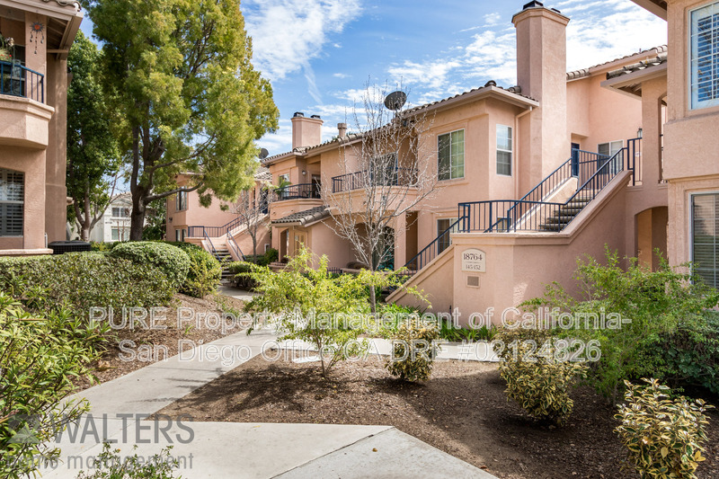 San Diego House: 18764 Caminito Cantilena